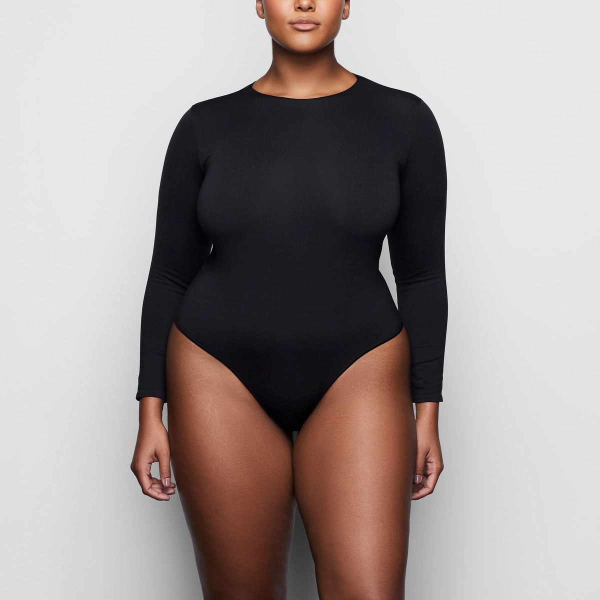 SKIMS Essential Crew Neck Long Sleeve Bodysuit Onyx | 807PCIGMX