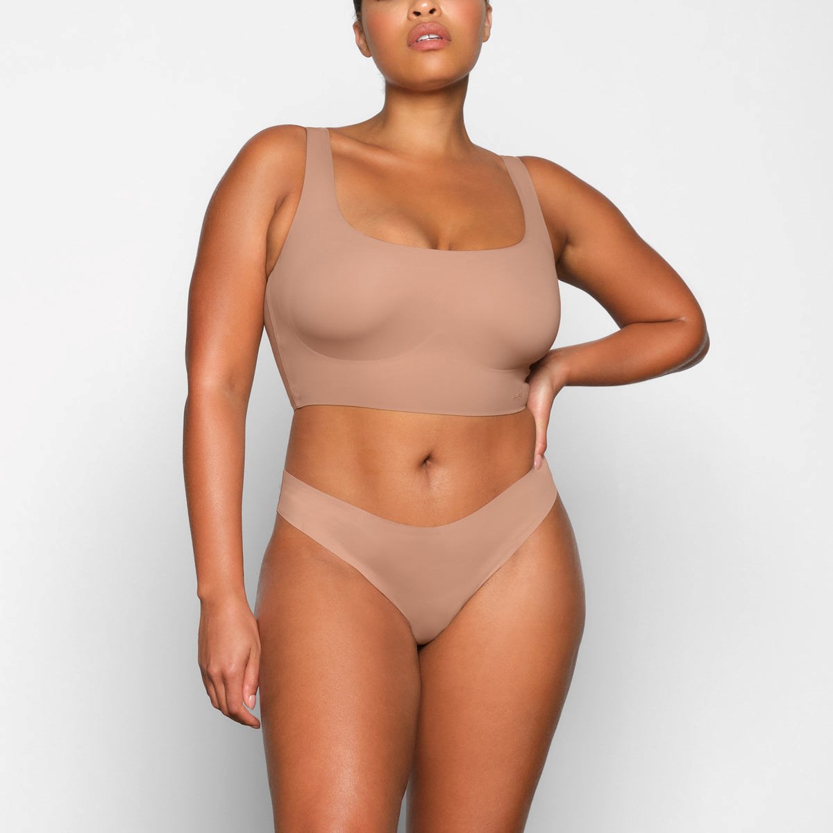 SKIMS Naked Scoop Longline Bra Sienna | 580LGKYXT