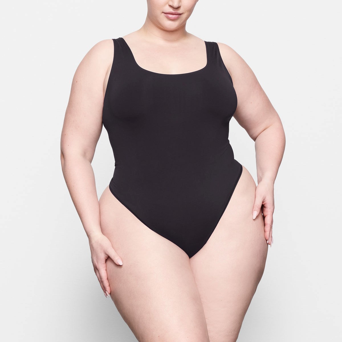 SKIMS Soft Smoothing Lanières Bodysuit Onyx | 712APSBCQ